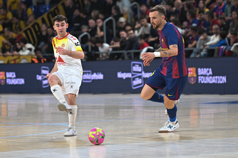 Industrias Santa Coloma planta cara al Barça però cedeix davant el talent blaugrana (5-1)